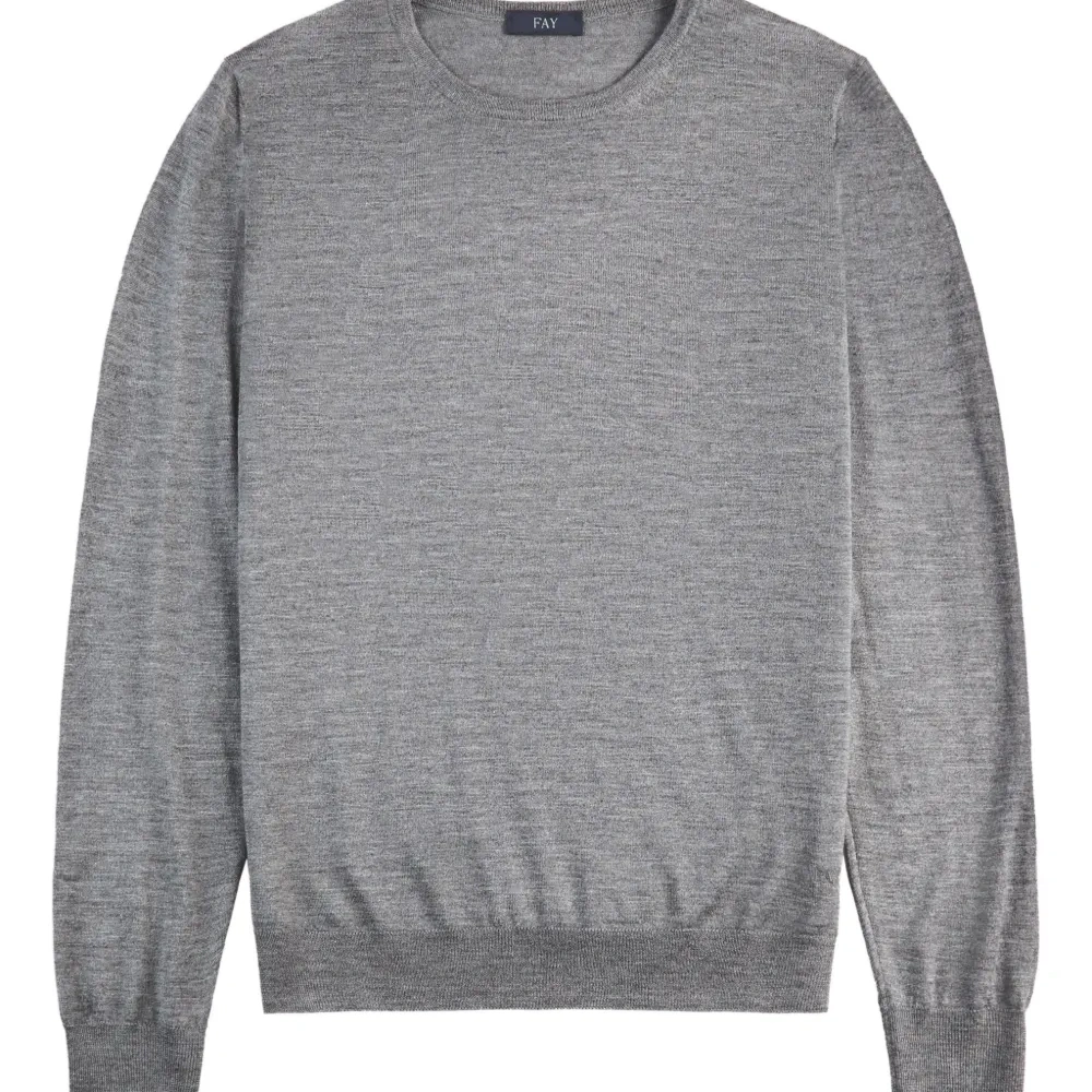 Джемпер с круглым вырезом