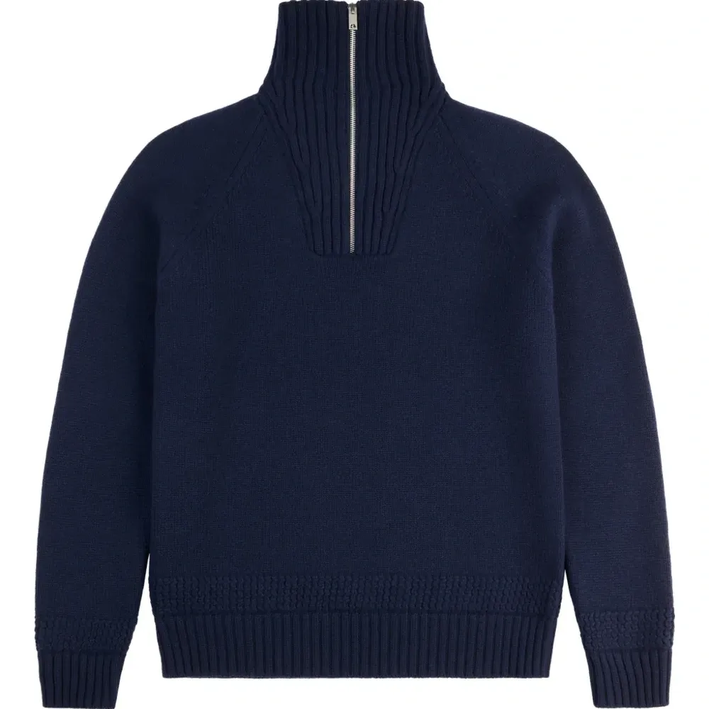 Вязаный свитер на молнии