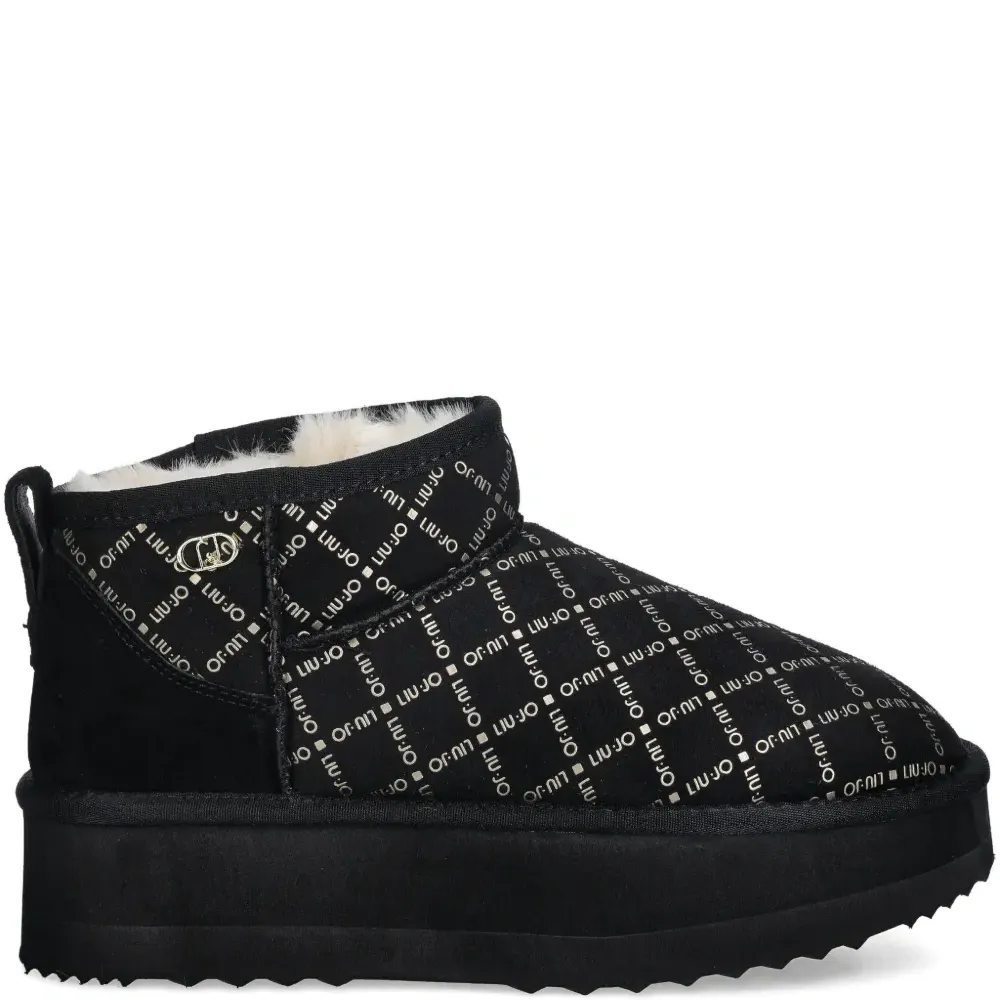 Зимние ботинки