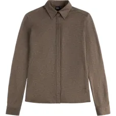 Приталенная рубашка