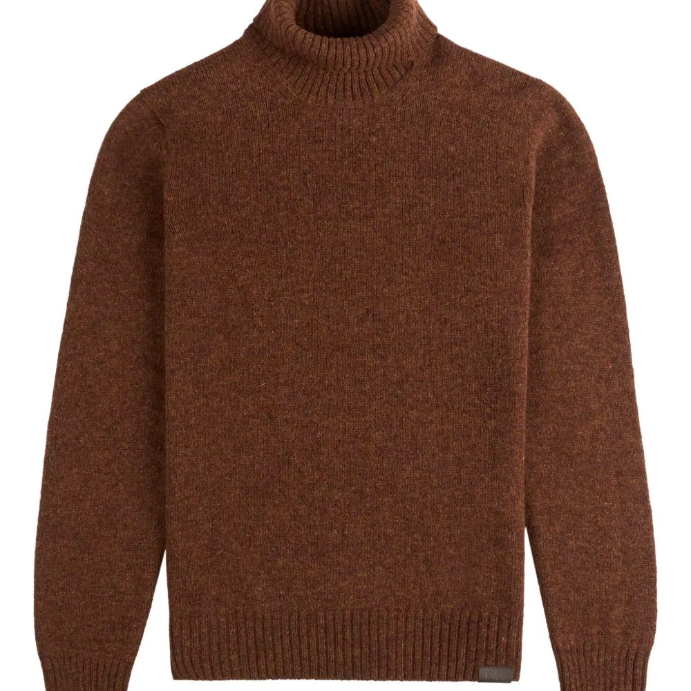 Свитер с воротником-стойкой