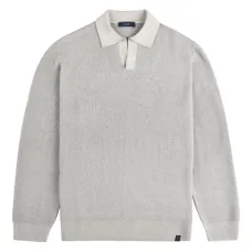 Свитер с воротником "сота"