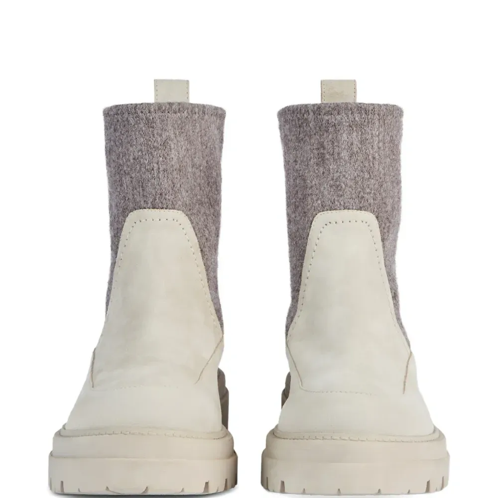 Ботинки на тракторной подошве