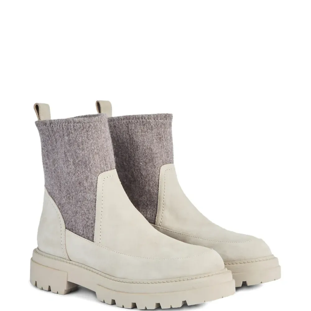 Ботинки на тракторной подошве