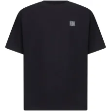 Футболка с нашивкой-логотипом