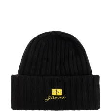 Шапка-бини с вышитым логотипом