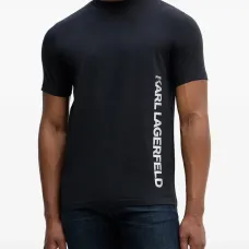 Футболка с логотипом