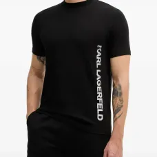 Футболка с круглым вырезом и логотипом