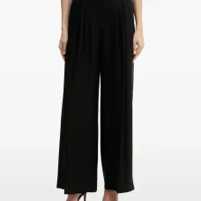 Брюки с поясом и складками