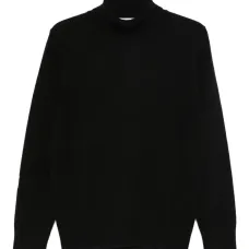 Вязаный свитер с воротником-стойкой