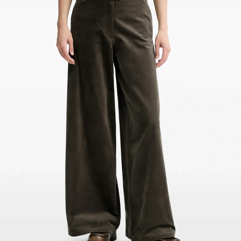 Брюки с застёжкой-пряжкой Брюки с застёжкой-пряжкой