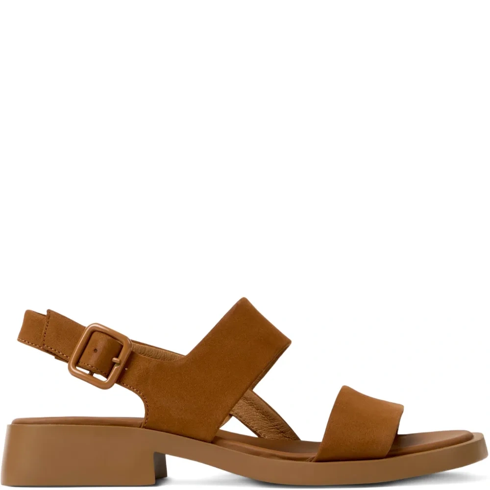 Сандалии Dana с пряжками