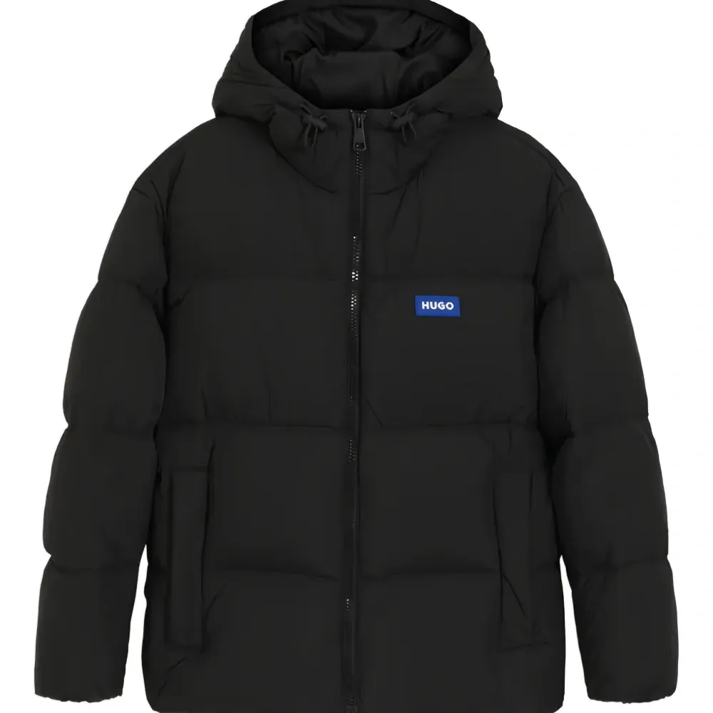 Стёганая куртка с нашивкой-логотипом