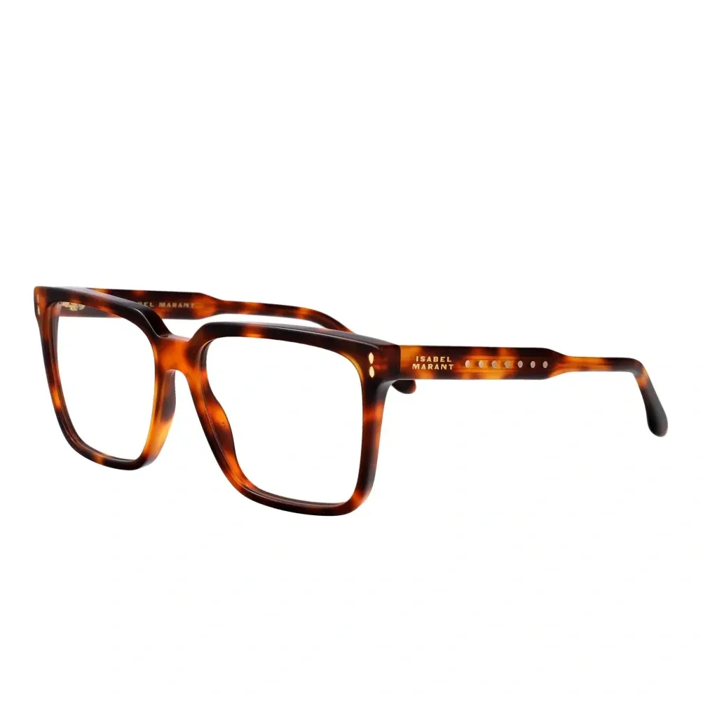 Очки в прямоугольной оправе