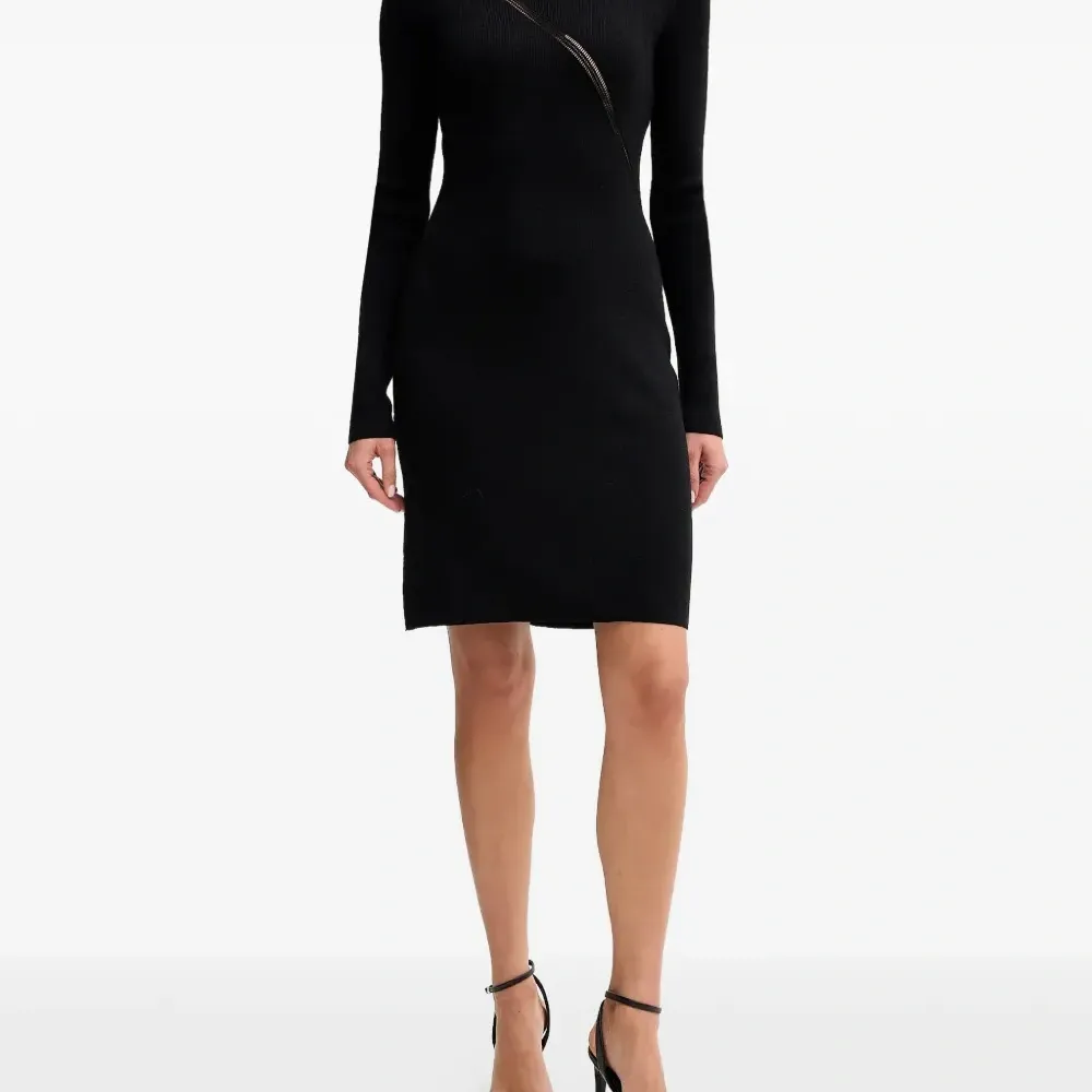 Ажурное мини-платье