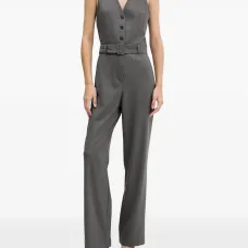 Комбинезон на пуговицах с поясом