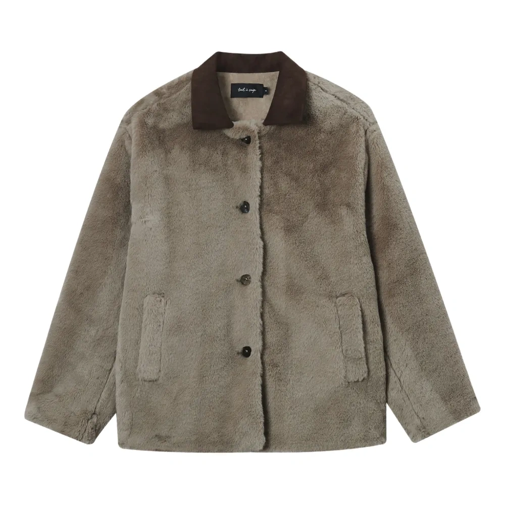 Пуговичная куртка из искусственной кожи