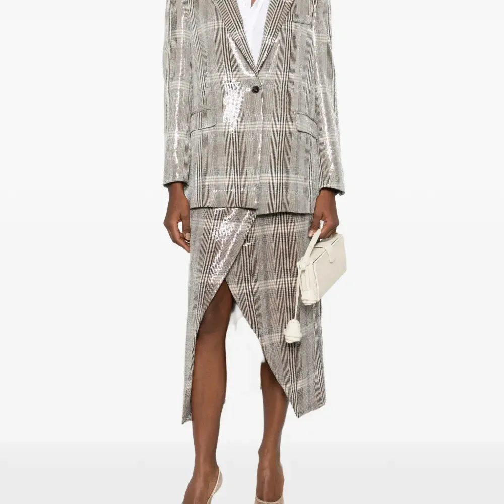 Миди-юбка в клетку с украшением из пайеток