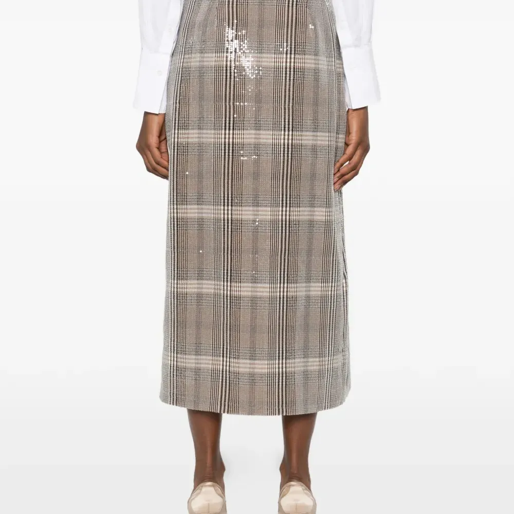 Миди-юбка в клетку с украшением из пайеток