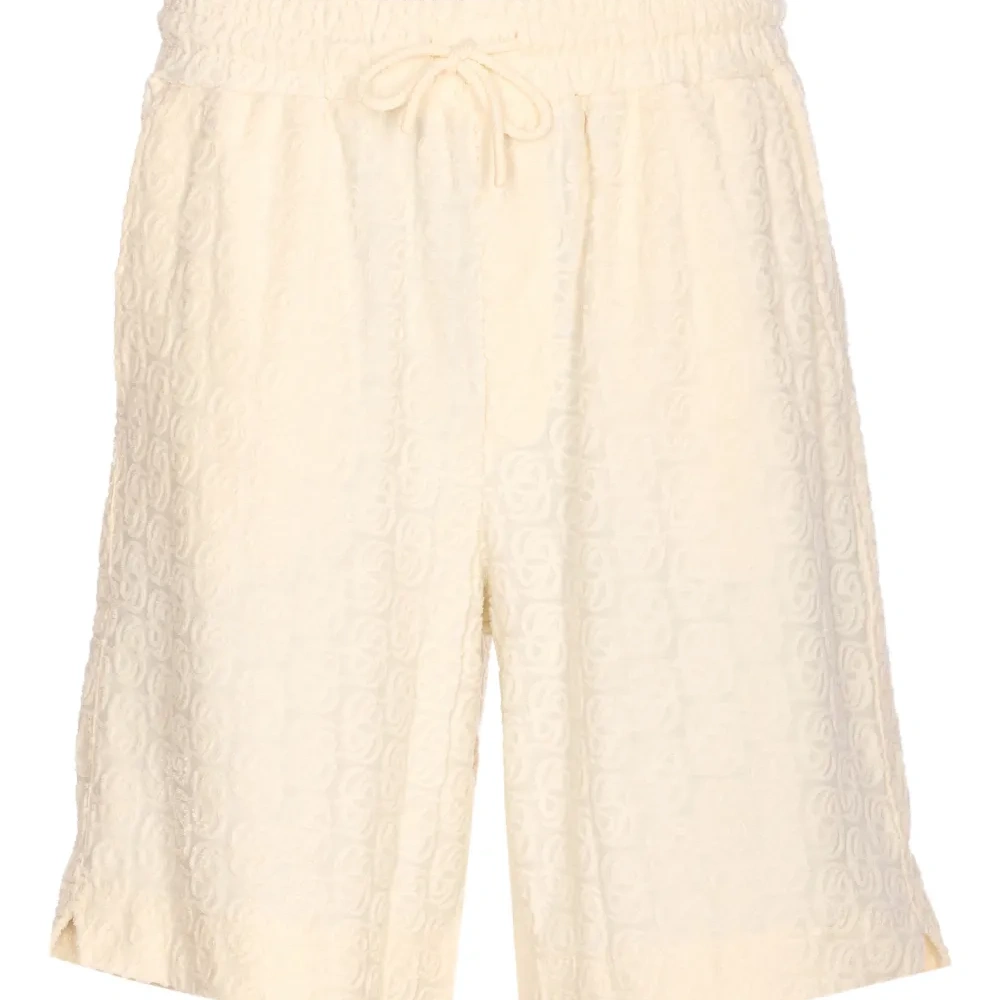 Спортивные шорты с эластичным поясом