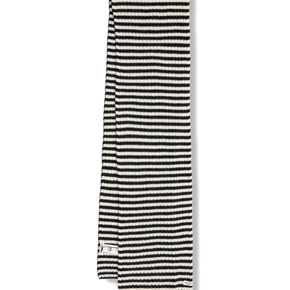 Полосатый шарф