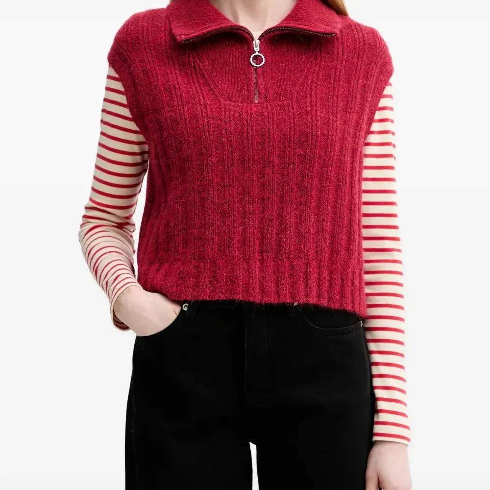 Жилет с воротником на молнии