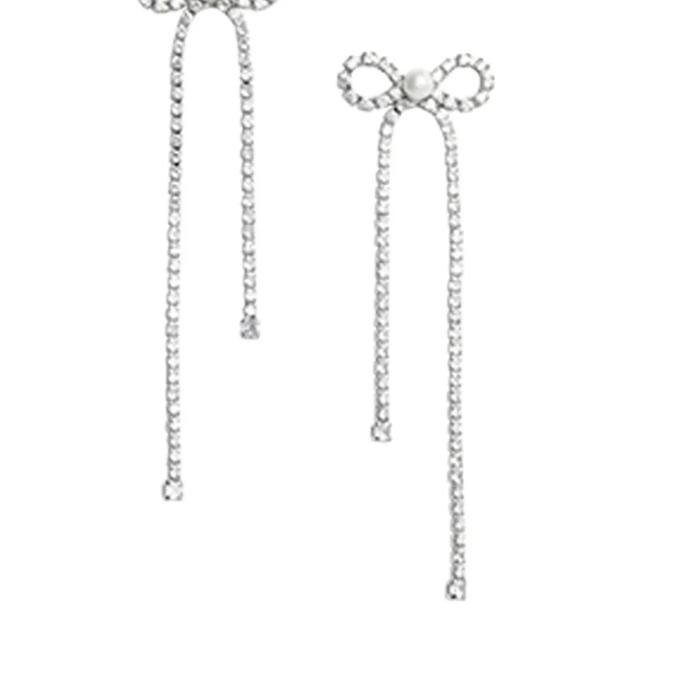 Серьги с кристаллическим бантом