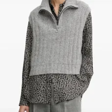 Жилет на молнии с воротником