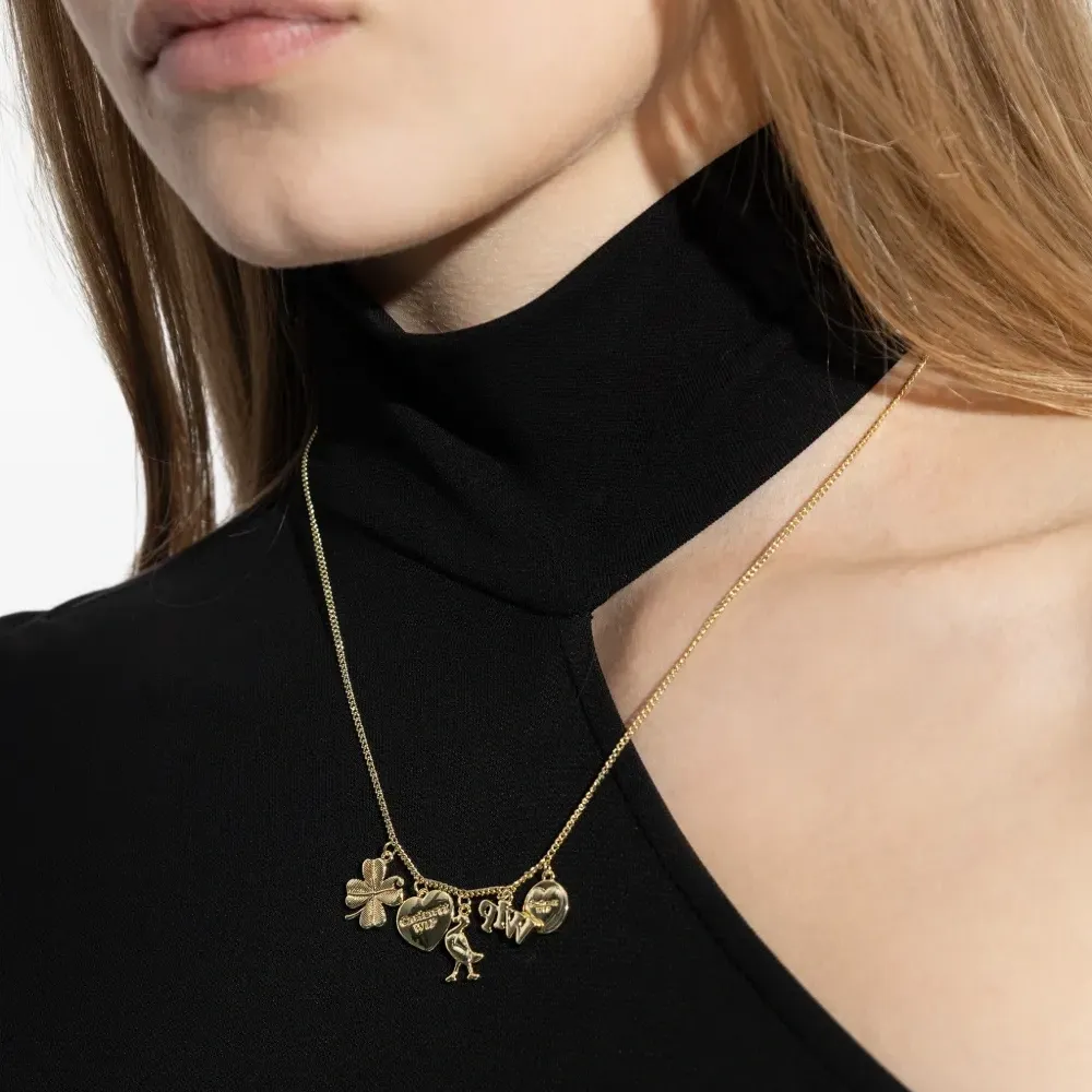 Колье с подвеской в виде клевера