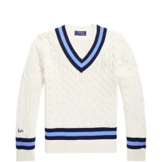 Вязаный пуловер с V-образным вырезом