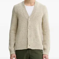 Кардиган на пуговицах