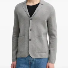 Кардиган на пуговицах