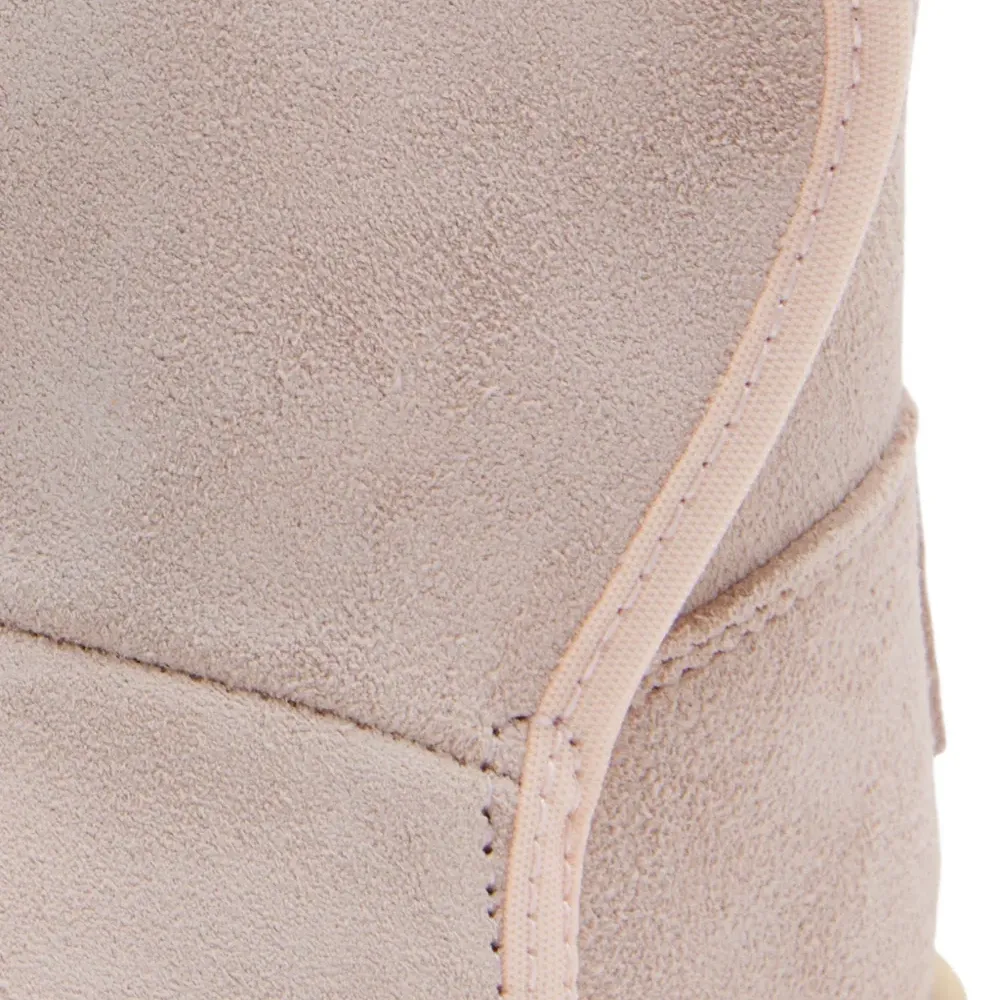 Ботинки с вставками