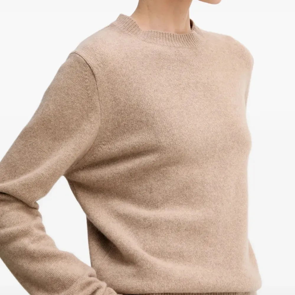 Джемпер с округлым вырезом Mellow