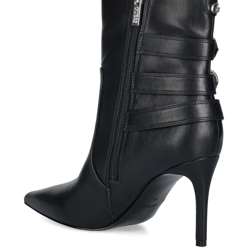 Ботильоны на шпильке с пряжками