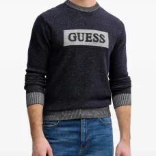 Свитер с логотипом