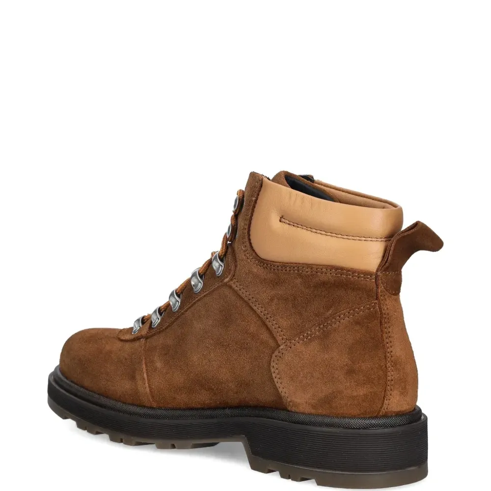 Ботильоны на шнуровке с панелями Ботильоны на шнуровке с панелями