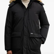 Куртка с капюшоном и отделкой из искусственного меха