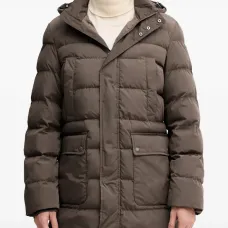 Стёганая куртка с капюшоном