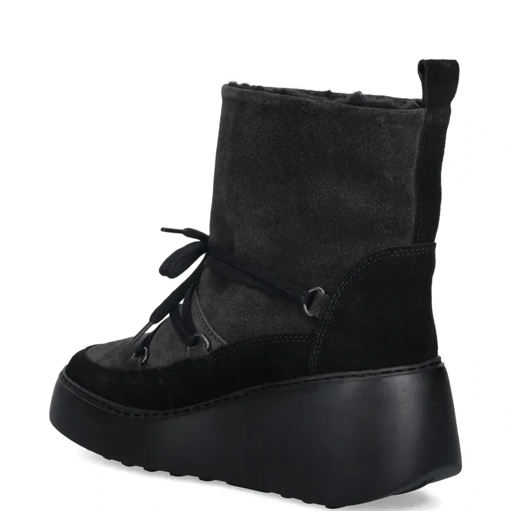 Ботинки на платформе со шнуровкой