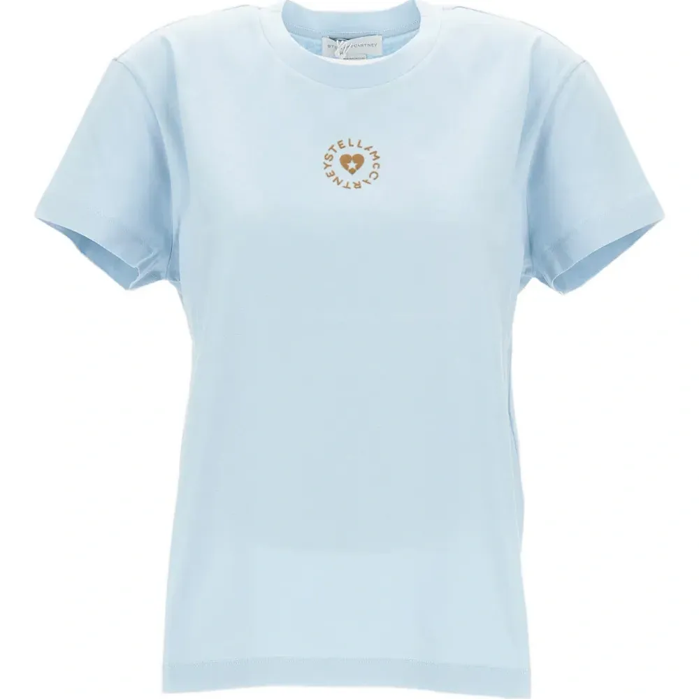 Знаковая футболка с мини-сердцем