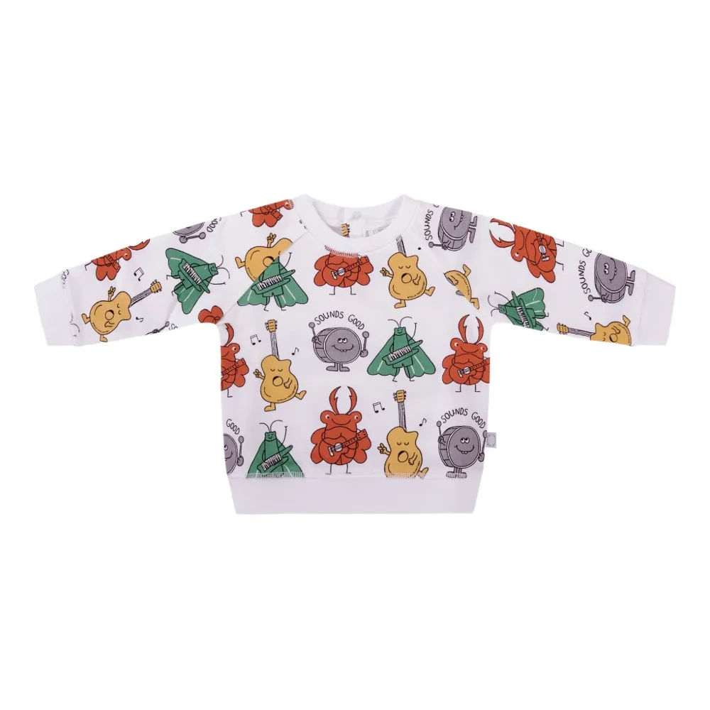 Свитер с музыкальным принтом