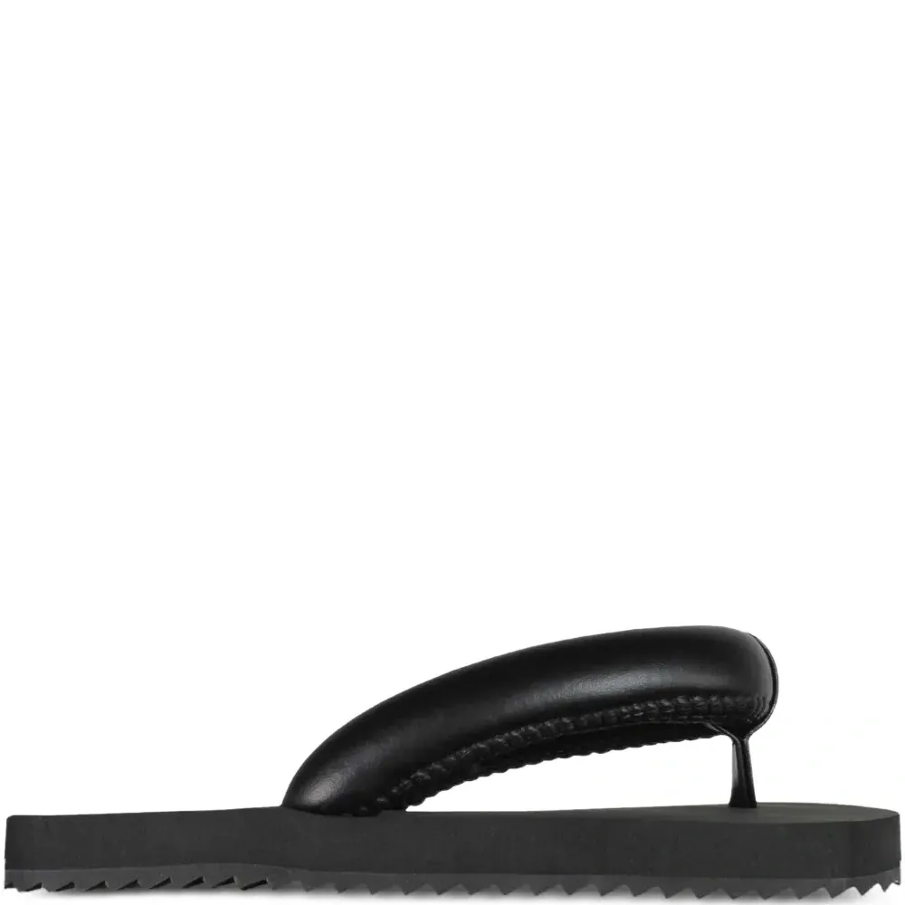 Босоножки Suki