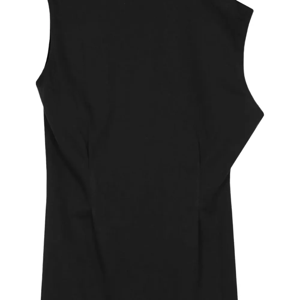 Футболка асимметричного кроя