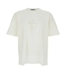 Футболка с вышитым логотипом