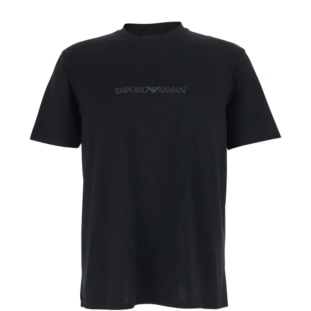 Футболка с логотипом