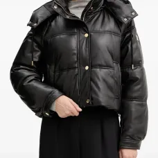 Пуховик с капюшоном