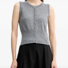 Трикотаж с пуговицами