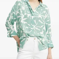 Блузка с цветочным узором