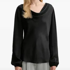 Топ с круглым вырезом и длинными рукавами Топ с круглым вырезом и длинными рукавами